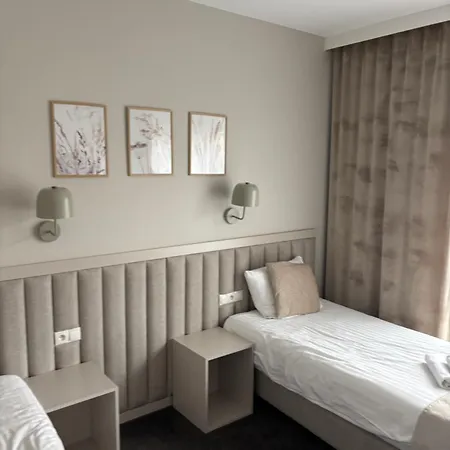 Unique Apartments Poznan شقة *
